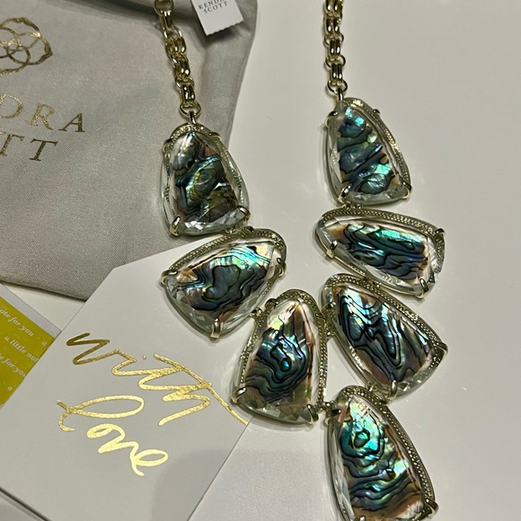Kendra Scott Harlow Statement Necklace in gold suspended abalone stone shell - Picture 4 of 8